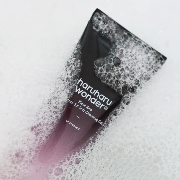 Haruharu Wonder – Gel Nettoyant Doux Riz Noir pH 5.5 (100 ml, Sans Parfum)
